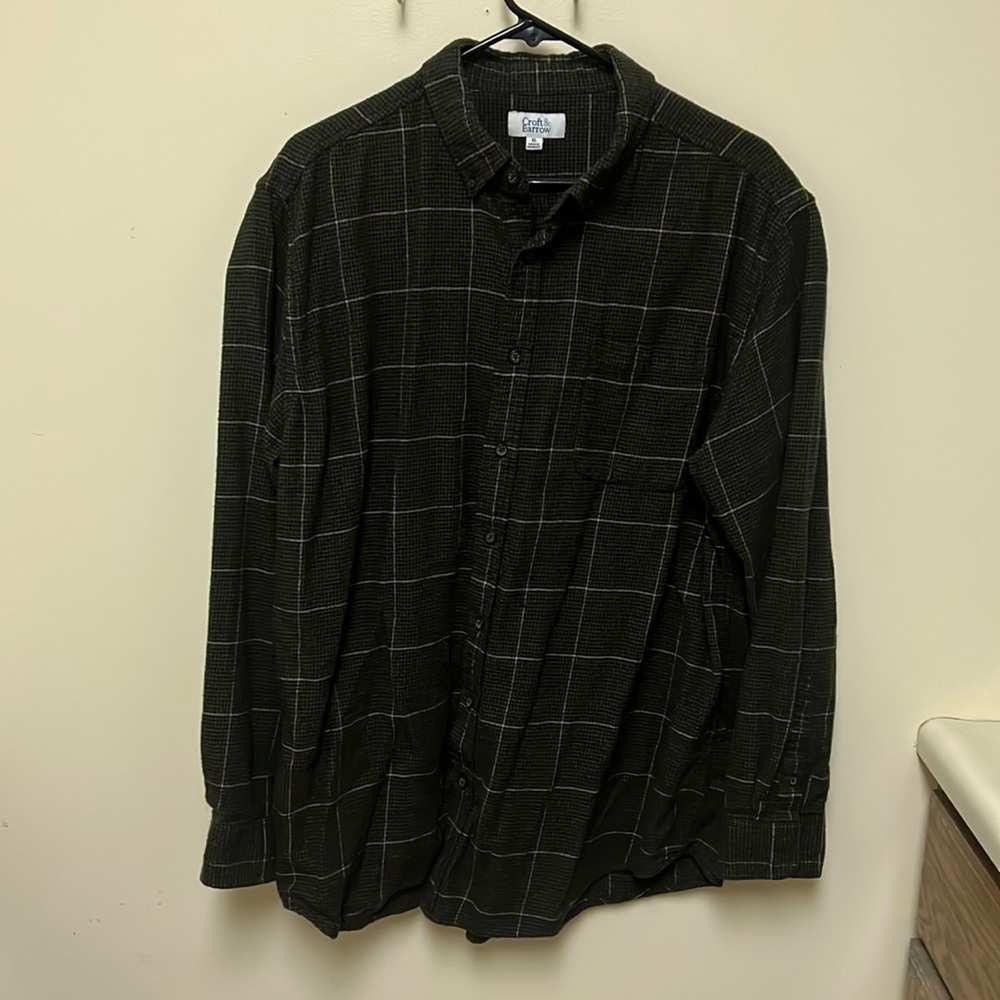 Soft cotton button down shirt